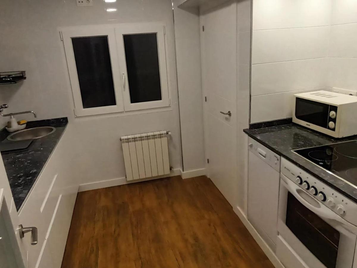 Tranquilo Y Amplio Apartamento Proximidades Calatrava Parking Y Wifi Gratis * Oviedo