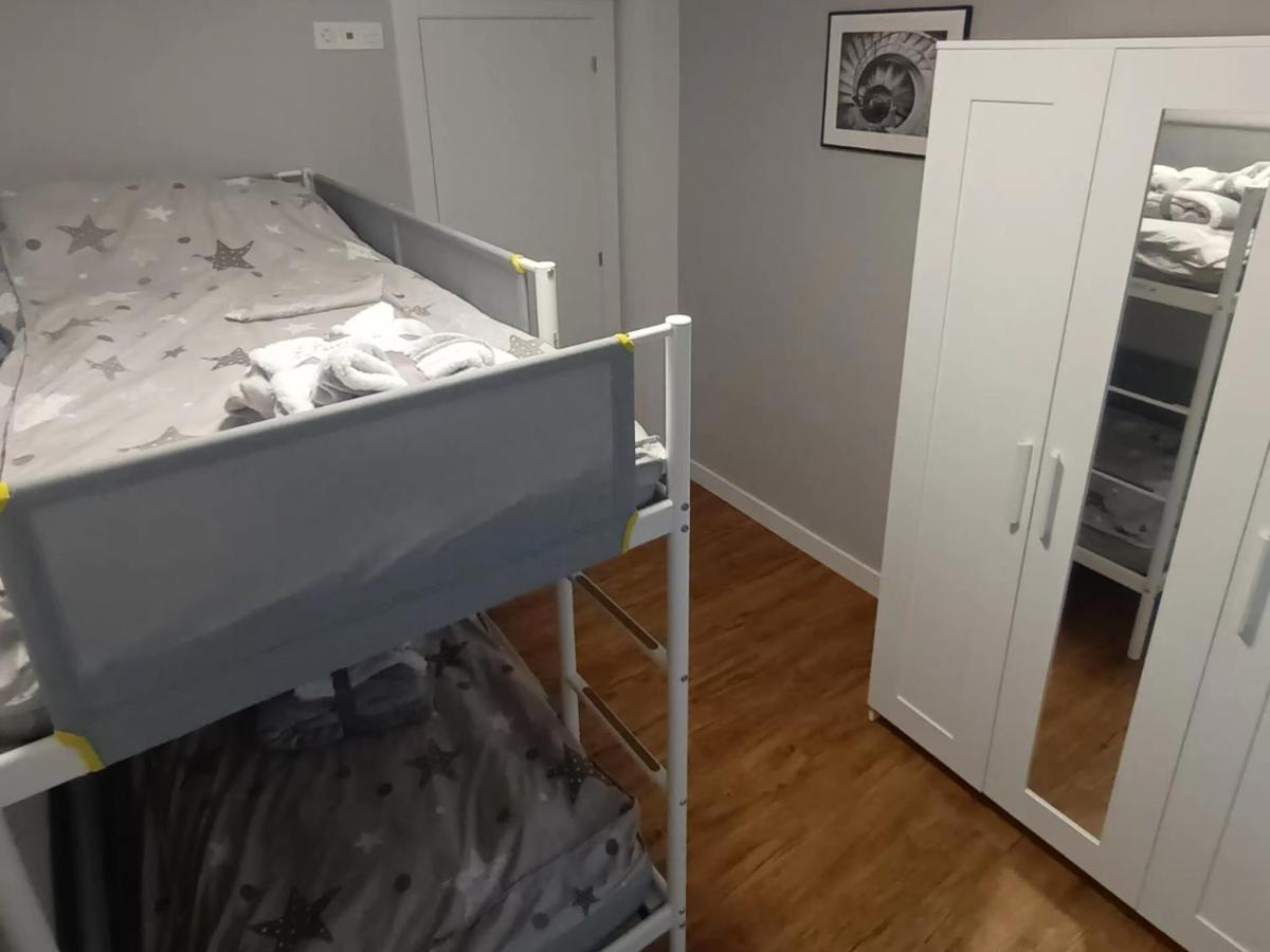 Tranquilo Y Amplio Apartamento Proximidades Calatrava Parking Y Wifi Gratis Apartamento *